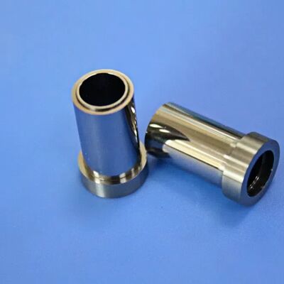 Precyzyjne łożysko liniowe ze stopu WC-Ni niemagnetycznego z twardością 90-92 HRA i chropowatością powierzchni Ra 0,1 µm